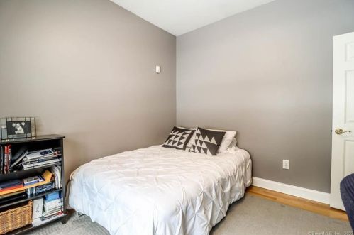 5 Mudry Farm Rd, Brookfield Center CT  06804-3541 exterior