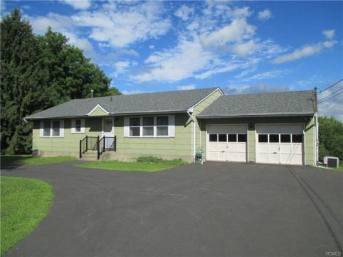 74 Covered Bridge Rd, Warwick, NY 10990-2813