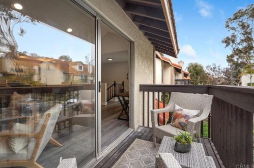 353 Windy Ln, Vista CA  92083-5766 exterior