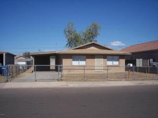 325 7th St, Avondale, AZ 85323-2709