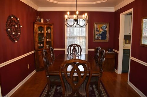 1123 Pepper Hill Rd, Greensboro NC  27407-2837 exterior