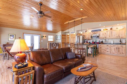 2241 Spaulding Dr, Ely MN  55731-1039 exterior