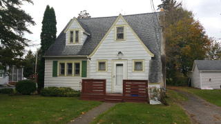 1002 Maple Ave, Elmira, NY 14904-2423