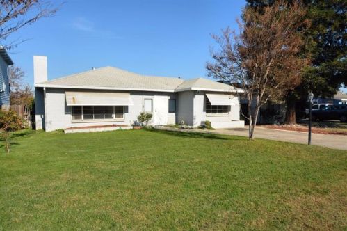 3119 Riverside Dr, Riverbank, CA 95367-2038