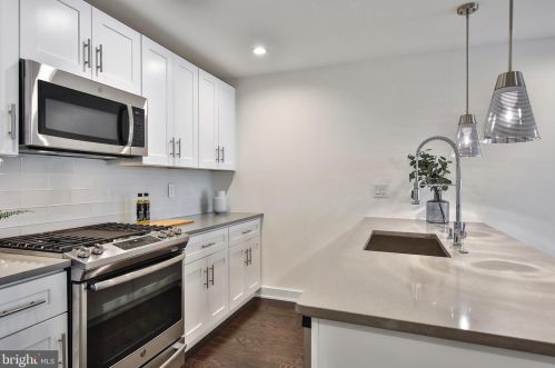 1148 2nd St, Philadelphia PA  19123-5419 exterior
