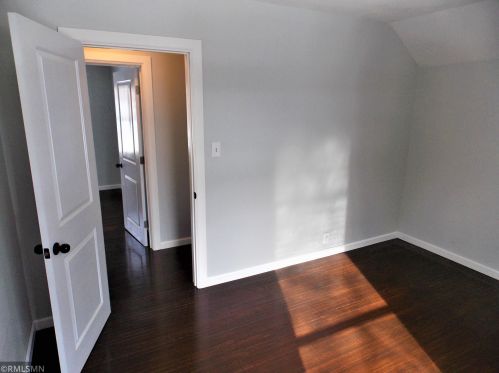 61 Cook Ave, Saint Paul MN 55130-3837 exterior