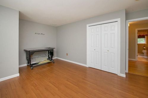 15 Coventry Ln, Salem NH 03079-1369 exterior