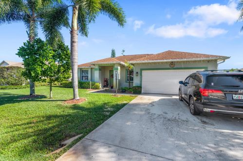 4750 50th Dr, Vero Beach, FL 32967-0990