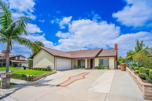 1301 Eltham Pl, Fullerton, CA 92833-2019