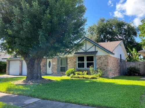 9911 Catlett Ln, Morgans Point TX  77571-4016 exterior