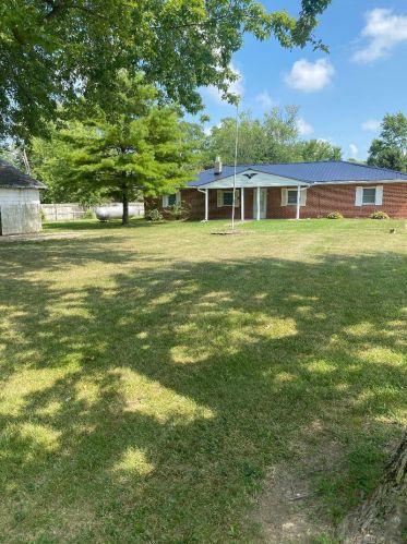 5101 East St, London, OH 43140-9654