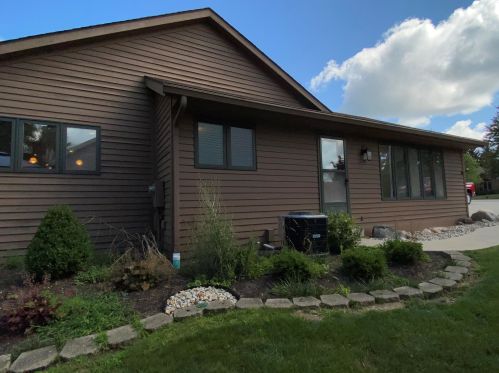 313 Wedgewood Ct, Bellefontaine OH  43311-2767 exterior