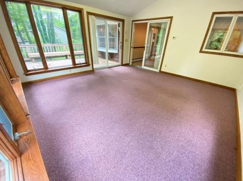 215 Jamestown Rd, Greenville PA  16125-9201 exterior