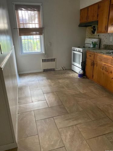 334 Terrace Ave, Mount Vernon, NY 10550-1023