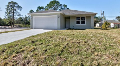 7725 98th Ave, Vero Beach FL  32967-2747 exterior