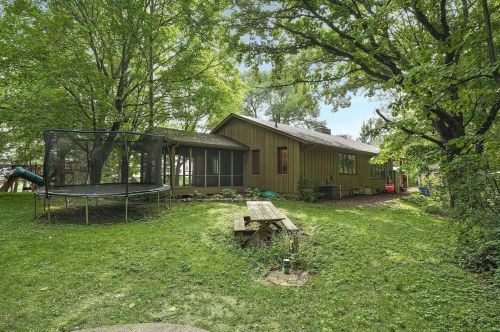 4950 90th St, Waterford MN  55057-4347 exterior