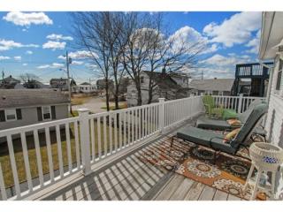 984 Ocean Blvd, Hampton, NH 03842-1429