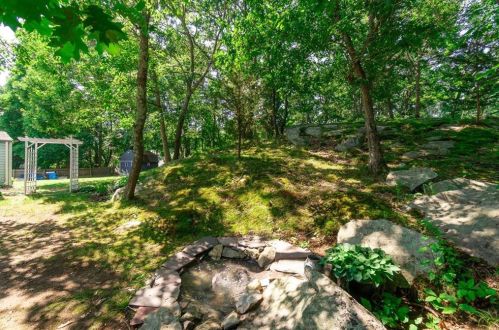 55 Atlantic Ave, Providence RI 02904-3249 exterior