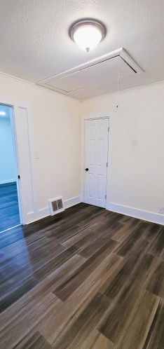 9514 Beloit Rd, Milwaukee WI  53227-4335 exterior