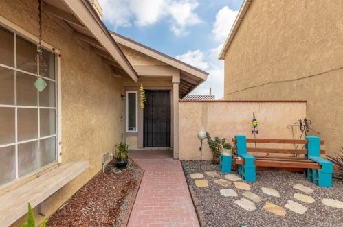 2727 Eagle Creek Pl, Ontario, CA 91761-0130