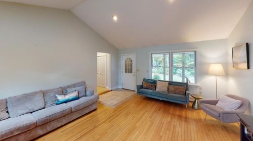 31 Corey Trl, Richmond RI  02898-1162 exterior