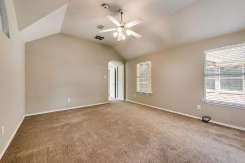 3712 Longhorn Dr, Denton TX  76210 exterior