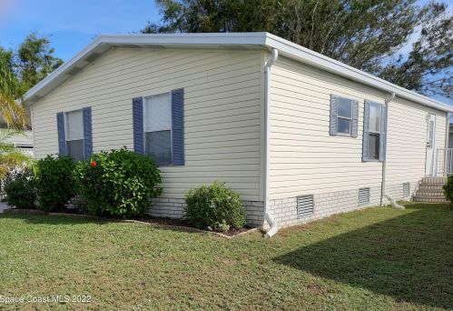 809 Oriole Cir, Sebastian, FL 32976-7520