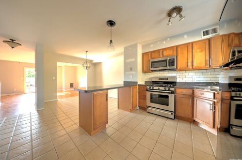 9 Anthony Dr, West Islip, NY 11795-2340