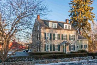 673 Hurley Ave, Hurley, NY 12443-5123