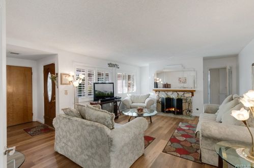 1915 Chateau Ave, Anaheim CA 92804-4409 exterior