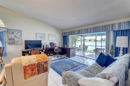 9581 Tavernier Dr, Boca Raton FL  33496-2105 exterior