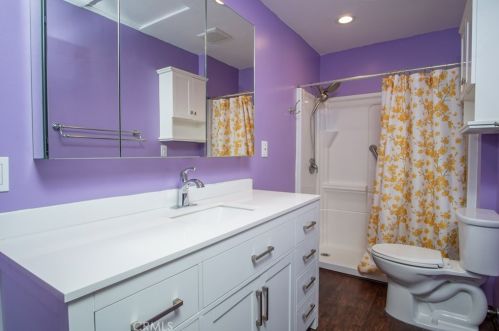 1591 Persimmon St, Rialto CA  92377-4190 exterior