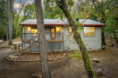 14909 Kelsey Ln, Grass Valley, CA 95945-8019