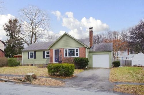 53 Gerald Rd, Milton, MA 02186-4728