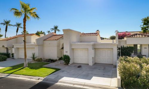 49970 Avenida Vista Bonita, La Quinta CA  92253-2613 exterior