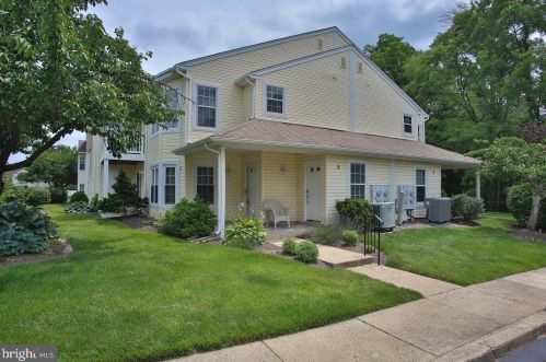 3505 Bennett Pl, Southampton, PA 18966-2688