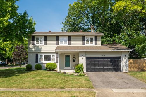 3491 Independence St, Darbydale, OH 43123-2158