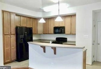 2557 Eastbourne Dr, Woodbridge VA  22191-4144 exterior