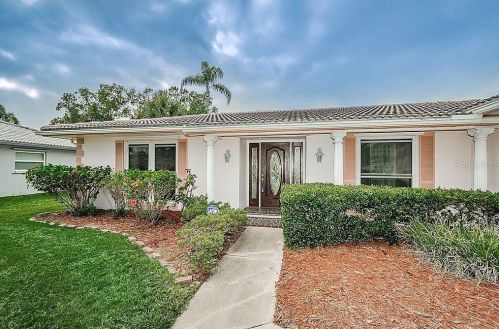 165 Patty Ann Blvd, Palm Harbor FL  34683-5045 exterior