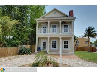 1620 Jackson St, Hollywood FL  33020-5110 exterior