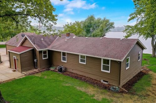 456 Andrews St, Mukwonago WI  53149-1504 exterior