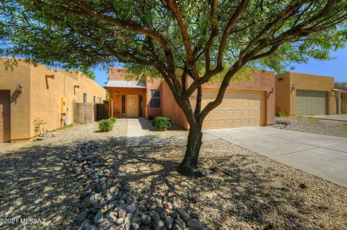 10327 Cowhead Saddle Ln, Tucson, AZ 85748-7051