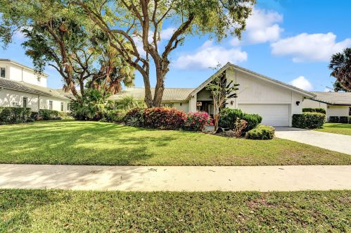 4215 Live Oak Blvd, Delray Beach, FL 33445-7006