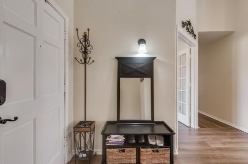1147 Prospect Dr, Lewisville TX  75028-2549 exterior