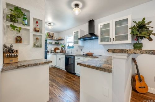 1703 Alta St, Redlands CA  92374-2329 exterior