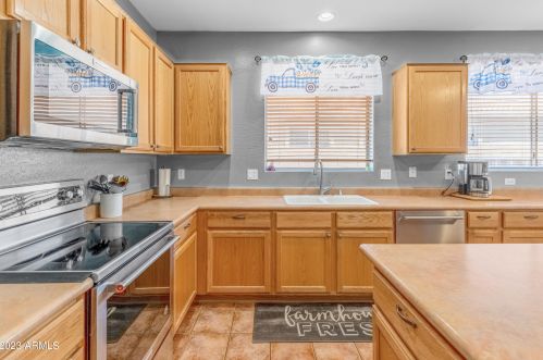 15937 Ventura St, Sun City AZ  85379-5028 exterior