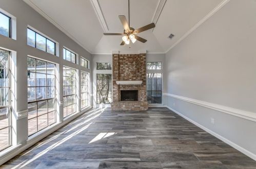 5631 Spring Lodge Dr, Humble TX 77345-1470 exterior