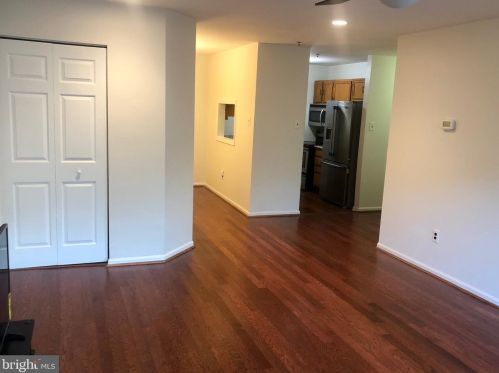 311 Stone Hurst Ct, New Castle DE  19720-3947 exterior