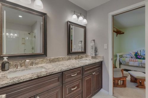 2012 Walden Blvd, Lewisville TX  75022-4472 exterior