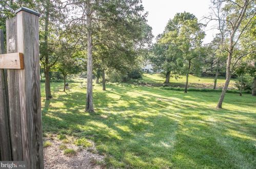 132 Ardwick Ter, Lansdale PA 19446-4925 exterior